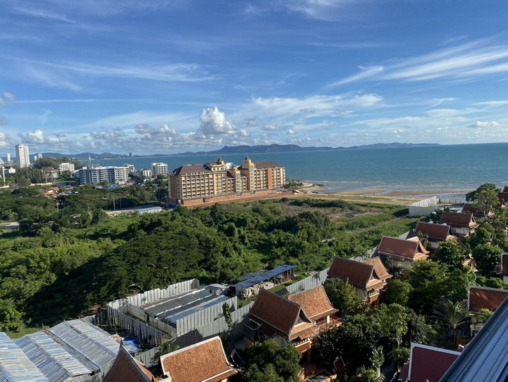 Lovely Sea View Condo for Sale Na Jomtien, Pattaya