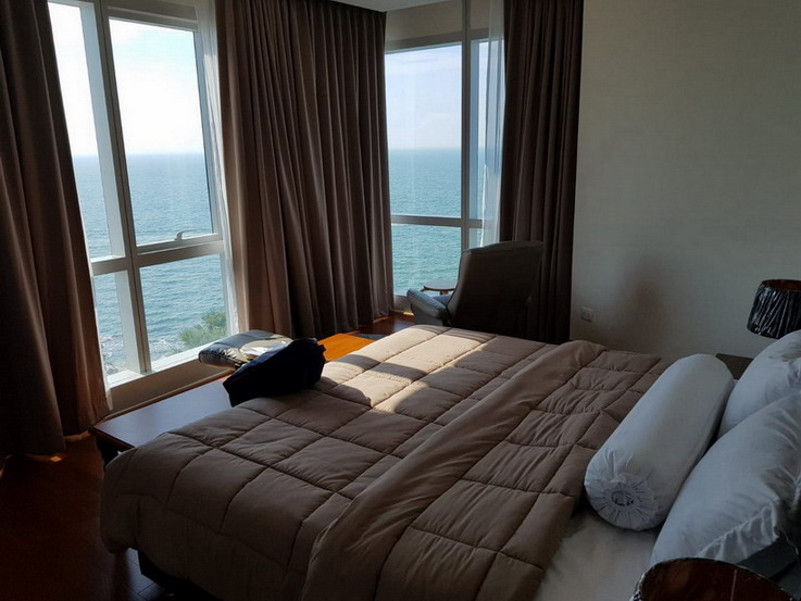 Luxury Condominium for Rent in Wong Amat Beach Pattaya