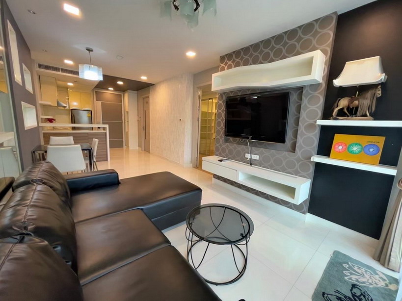 Luxurious Condo 3 Bedrooms for Rent in Central Pattaya