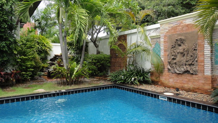 Pattaya House for Rent on Pratamnak Hill