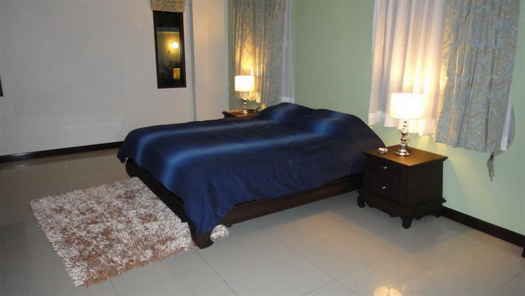 Pattaya House for Rent on Pratamnak Hill