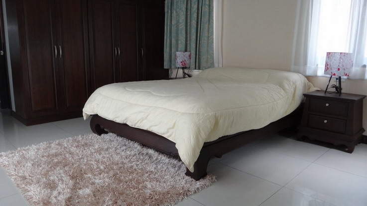 Pattaya House for Rent on Pratamnak Hill