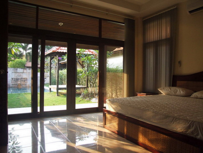 4 Bedroom House with Pool for Rent in Mabprachan Reservoir, Pattaya, Chonburi.