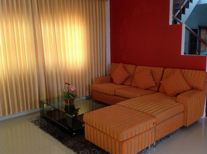 East Pattaya 2 Storey House for Rent