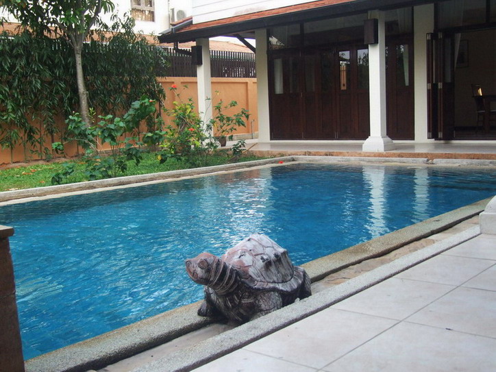 2 Storey Private Pool House for Rent