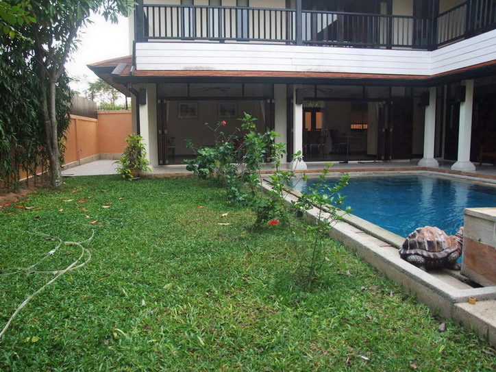 2 Storey Private Pool House for Rent