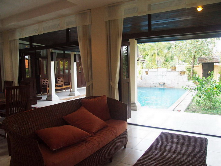 2 Storey Private Pool House for Rent