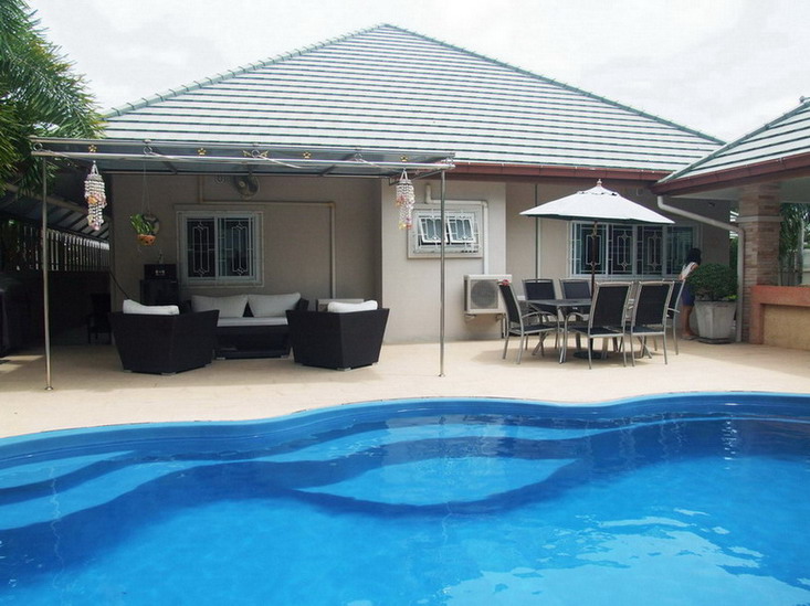 Luxury House For Rent in East Pattaya