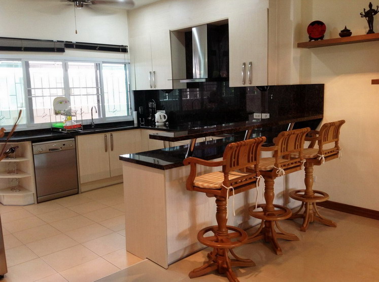 Luxury House For Rent in East Pattaya