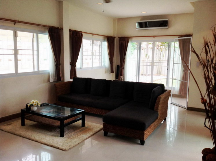 Luxury House For Rent in East Pattaya