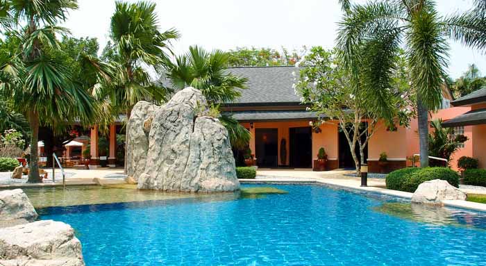Luxury 7 Bed Home for Sale in Pattaya