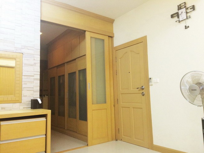 2 Storeys House for Rent in Pattaya.