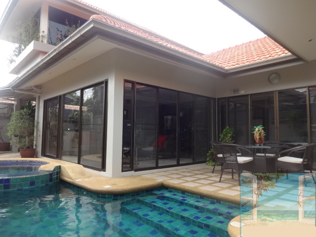 Pratumnak Hill House With Private Pool for Sale and Rent