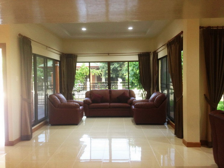 Big House for Rent in East Pattaya