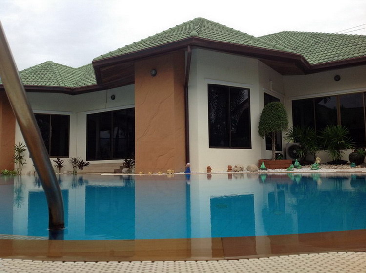 Big House For Sale and Rent in East Pattaya