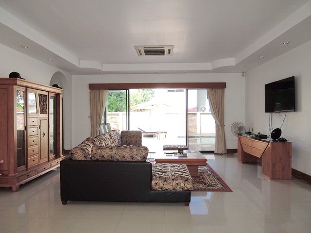 house for sale and rent