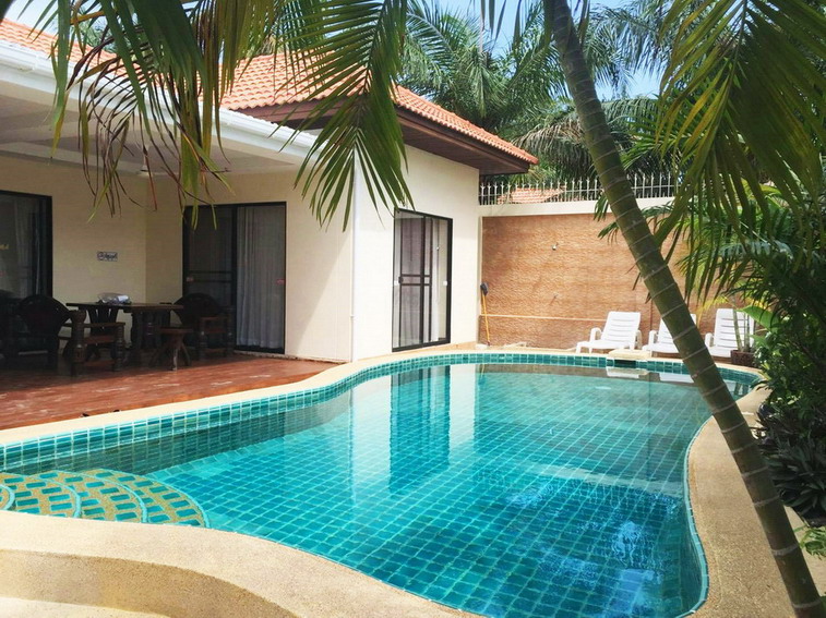 House for Rent on Thappraya Rd. Pattaya