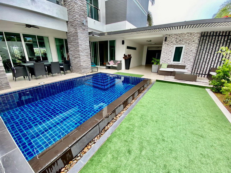 Luxury House For Sale and Rent in Mabprachan, East Pattaya