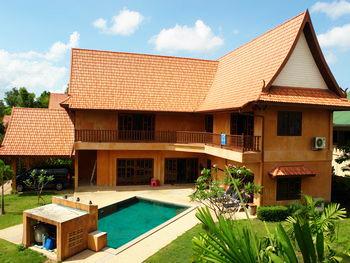 4 Bedrooms House For Rent With Private Pool In East Pattaya